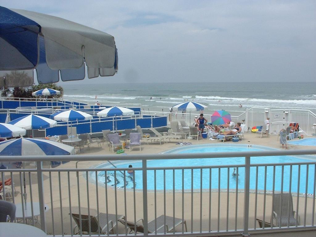 Fantasy Island - Daytona Beach Shores Apart otel Dış mekan fotoğraf
